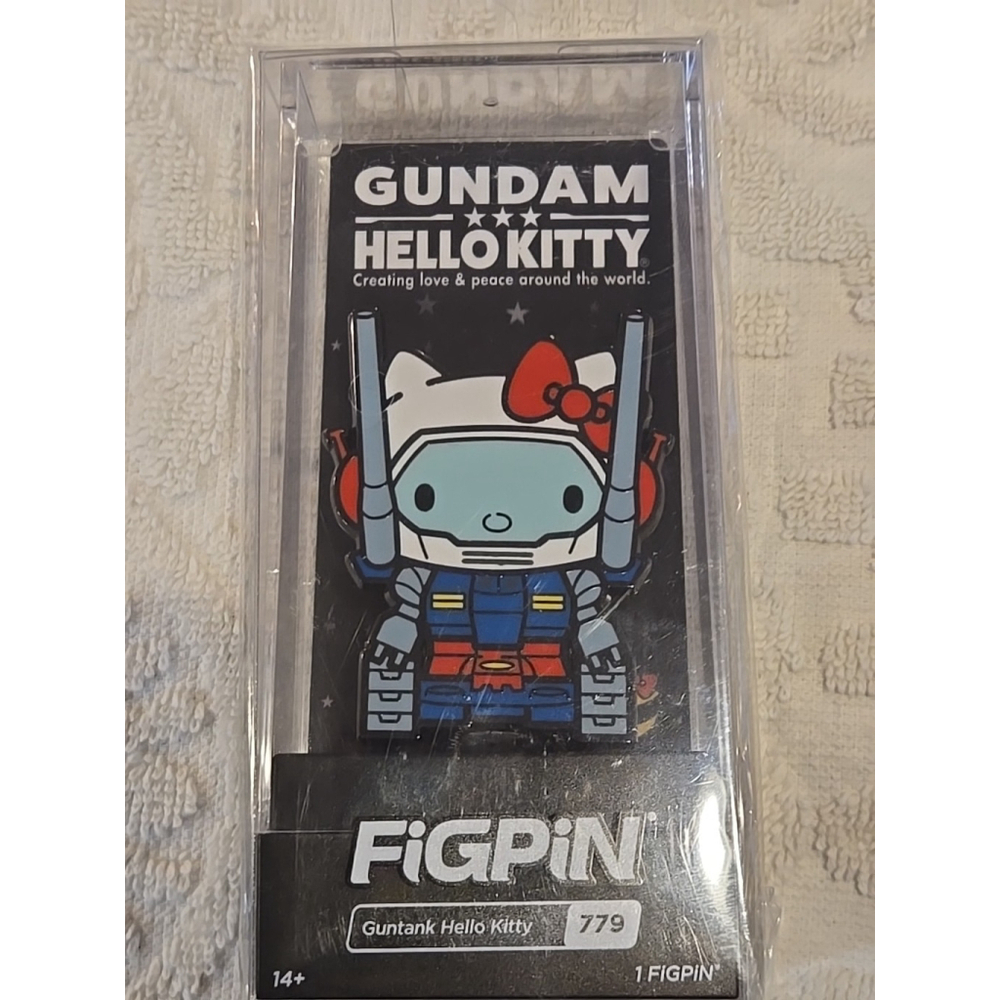 FiGPiN Gundam x Hello Kitty Guntank Hello Kitty #779 New In Package (235)